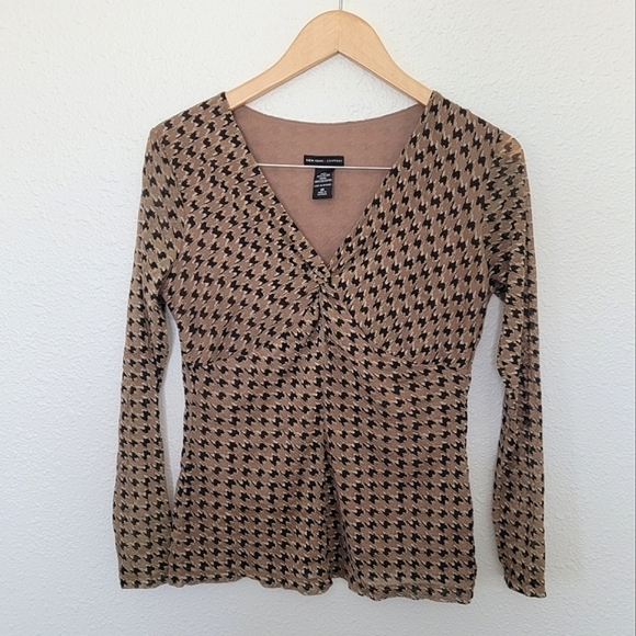 New York & Company | Y2k Houndstooth Tan Black V-Neck Rouched Twist Blouse 00s - Picture 1 of 10